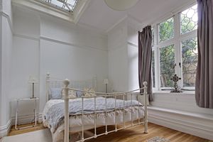 Bedroom- click for photo gallery